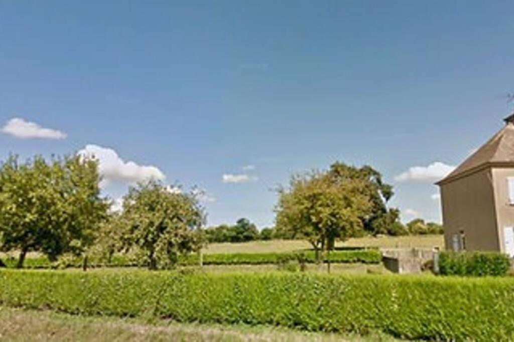 Gite Spacieux Et Chaleureux Sainte-Mère-Église Exterior foto