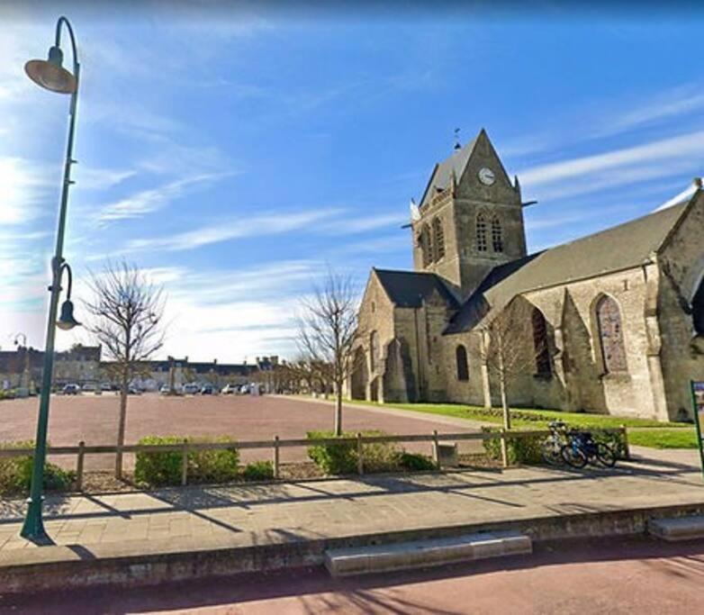 Gite Spacieux Et Chaleureux Sainte-Mère-Église Exterior foto